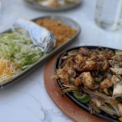 Blind Owl Royal Oak - Fajitas