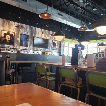 Hopdoddy Burger Bar - Bar area - Burgers Near Me - Webster, Texas Hopdoddy Burger Bar - Bar area - Burgers Near Me - Webster, Texas