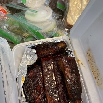 Vick's Texas Barbecue - Ribs! - Food Trucks Near Me - Conroe, Texas