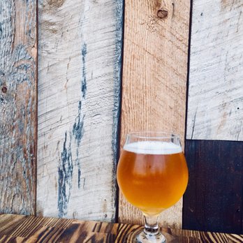 Bacari GDL - Boomtown Pilsner 6$ during happy. Yum! Great deals on drinks - Mediterranean Near Me - Glendale, California Bacari GDL - Boomtown Pilsner 6$ during happy. Yum! Great deals on drinks - Mediterranean Near Me - Glendale, California