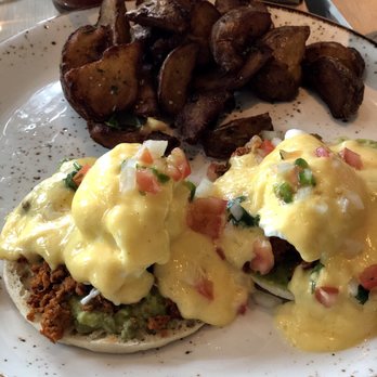 The Bistro Edgewood - Daily Benedict-chorizo/avocado with pico - New American Near Me - Stateline, Nevada The Bistro Edgewood - Daily Benedict-chorizo/avocado with pico - New American Near Me - Stateline, Nevada