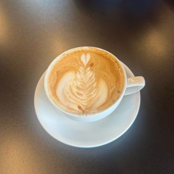 2Ten Coffee Roasters - Latte - Coffee Roasteries Near Me - El Paso, Texas