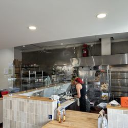 Hella Bagels - Kitchen
