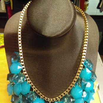 Deja Vous Consignment Boutique - Used, Vintage & Consignment Near Me - Macon, Georgia Deja Vous Consignment Boutique - Used, Vintage & Consignment Near Me - Macon, Georgia