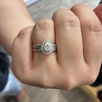 Kay Jewelers Outlet - Went for a ring cleaning and it was great! - Jewelry Near Me - Orange, California Kay Jewelers Outlet - Went for a ring cleaning and it was great! - Jewelry Near Me - Orange, California