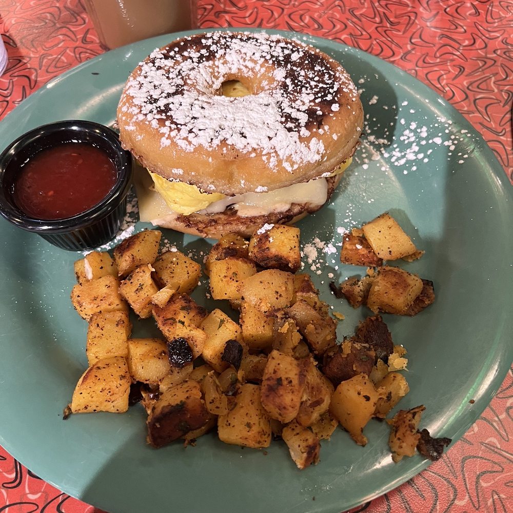 Donut stop believing sandwich Donut stop believing sandwich