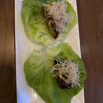 Matsuhisa - Black cod lettuce cups - Japanese Near Me - Vail, Colorado Matsuhisa - Black cod lettuce cups - Japanese Near Me - Vail, Colorado