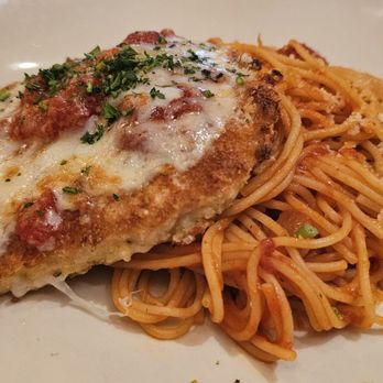 Grand Lux Cafe - Chicken parmesan - American Near Me - Paramus, New Jersey Grand Lux Cafe - Chicken parmesan - American Near Me - Paramus, New Jersey