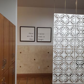 River Oaks Hot Springs Spa - Women's Locker and Bathroom - Day Spas Near Me - Paso Robles, California River Oaks Hot Springs Spa - Women's Locker and Bathroom - Day Spas Near Me - Paso Robles, California