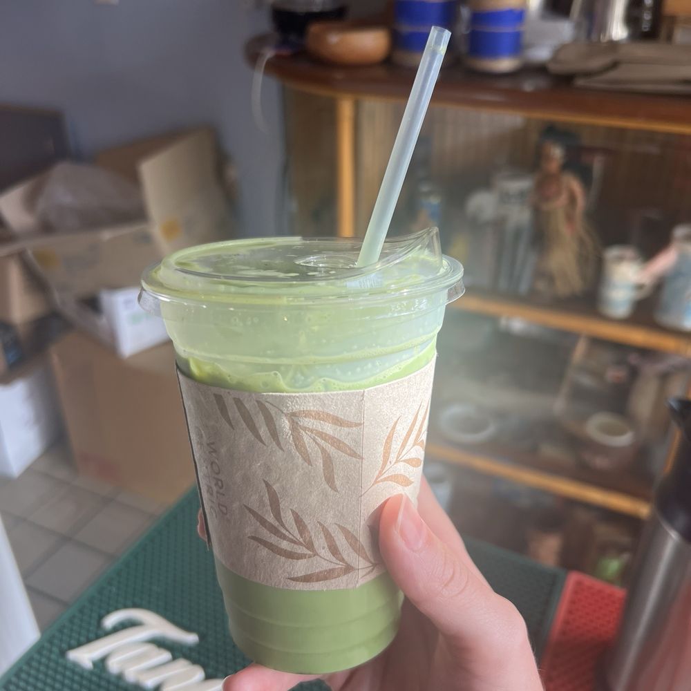 Iced matcha latte Iced matcha latte