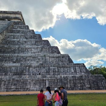 Zona Arqueológica Chichen Itzá - Landmarks & Historical Buildings Near Me - Chichen-Itzá, YUC Zona Arqueológica Chichen Itzá - Landmarks & Historical Buildings Near Me - Chichen-Itzá, YUC
