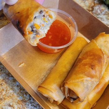 Bao Bao Kitchen - Fresh and crispy eggrolls - Vietnamese Near Me - Oakland, California Bao Bao Kitchen - Fresh and crispy eggrolls - Vietnamese Near Me - Oakland, California