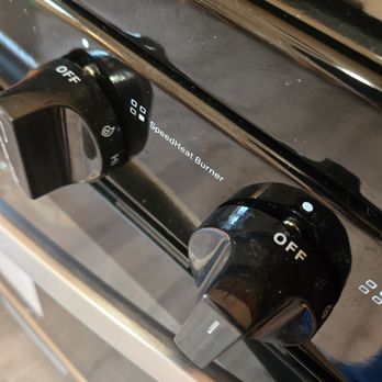 Juana’s Cleaning Service - Stove knobs - Home Cleaning Near Me - Riverside, California Juana’s Cleaning Service - Stove knobs - Home Cleaning Near Me - Riverside, California