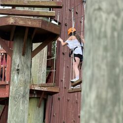 Adventures of Mammoth Cave - Obstacle course