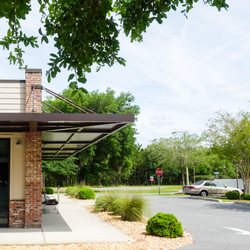 Meadowcrest Family Physicians - Outside of our beautiful office located in Citrus County!