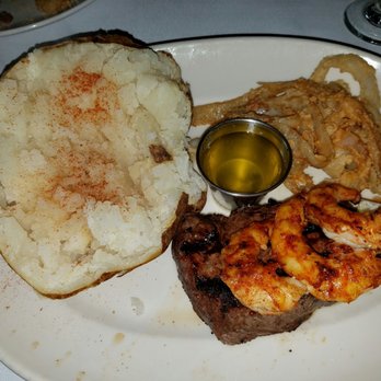 Clearman's Steak 'N Stein - Steak and huge shrimp! Huge shrimp! - Steakhouses Near Me - Pico Rivera, California