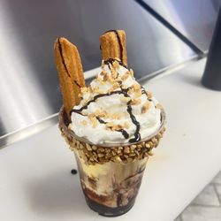 Diamonds Ice Cream - Churro sundae