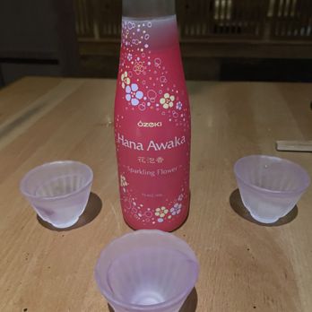 Izakaya Nana - Hana awaka sparking sake - Izakaya Near Me - Queens, New York Izakaya Nana - Hana awaka sparking sake - Izakaya Near Me - Queens, New York