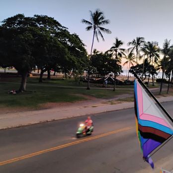 Hula's Bar & Lei Stand - Great view - Gay Bars Near Me - Honolulu, Hawaii