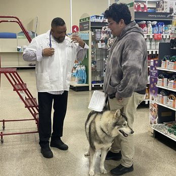 PetSmart Veterinary Services - Veterinarians Near Me - San Carlos, California