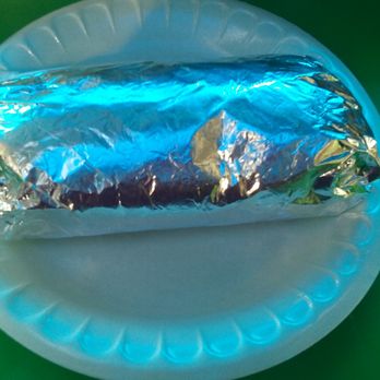 EL Charrito Mexican food - a burrito on a paper plate - Food Trucks Near Me - Forest Grove, Oregon EL Charrito Mexican food - a burrito on a paper plate - Food Trucks Near Me - Forest Grove, Oregon