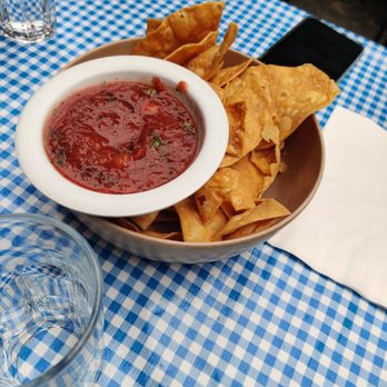 Fonda La Catrina - Chips n salsa - Mexican Near Me - Seattle, Washington Fonda La Catrina - Chips n salsa - Mexican Near Me - Seattle, Washington
