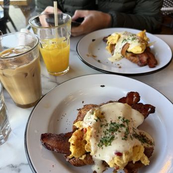 Delices Du Chef - Croissant benedict w/ bacon. Iced latte and fresh squeezed OJ - French Near Me - Torrance, California Delices Du Chef - Croissant benedict w/ bacon. Iced latte and fresh squeezed OJ - French Near Me - Torrance, California
