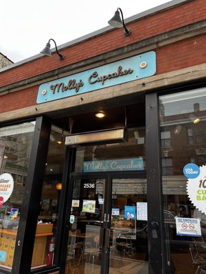 Molly's Cupcakes by null