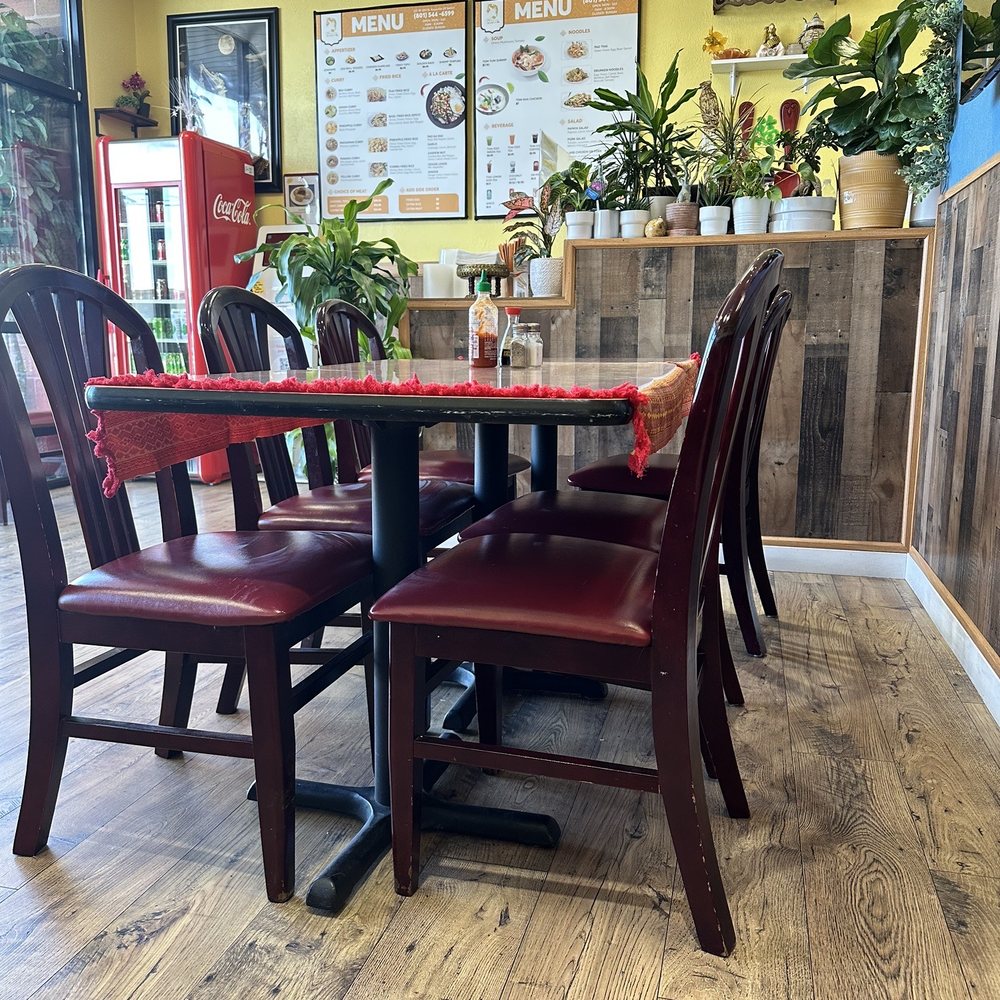 Thai Chef - Limited seating - Thai Near Me - Kaysville, Utah Thai Chef - Limited seating - Thai Near Me - Kaysville, Utah