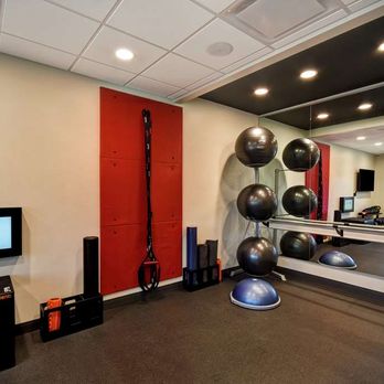 Tru by Hilton Fort Wayne - Health club fitness center gym - Hotels Near Me - Fort Wayne, Indiana Tru by Hilton Fort Wayne - Health club fitness center gym - Hotels Near Me - Fort Wayne, Indiana