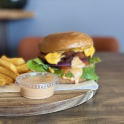 Masala Pizza & Bitezz - Aloo Tikki Burger