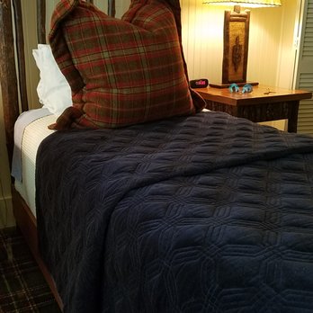 RT Lodge - Comfy beds & linen - Hotels Near Me - Maryville, Tennessee