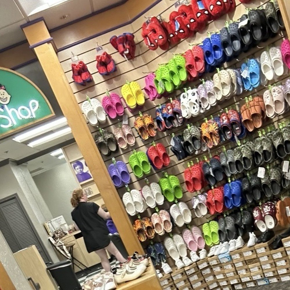 Stride Rite Bootery - Shoe Stores Near Me - Dallas, Texas Stride Rite Bootery - Shoe Stores Near Me - Dallas, Texas