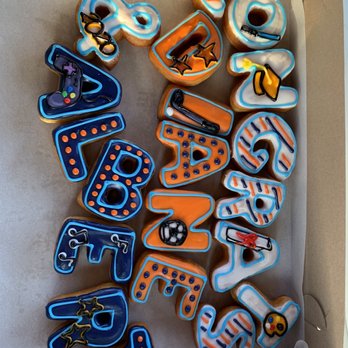 Simone's Donuts - Donuts Near Me - Long Beach, California Simone's Donuts - Donuts Near Me - Long Beach, California