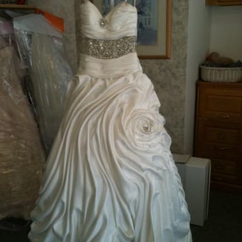 Bridal Gown Care - A Stephen Yearick Design - Bridal Near Me - Acworth, Georgia Bridal Gown Care - A Stephen Yearick Design - Bridal Near Me - Acworth, Georgia