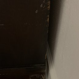 armoire damage armoire damage