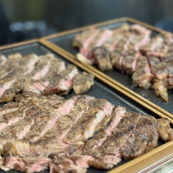 Dragon Pearl Buffet - Buffets Near Me - Toronto, Ontario