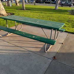 Artesia Park - Picnic table