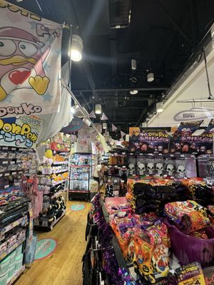 DON DON DONKI Orchard Central by null