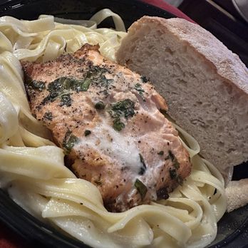 Viva La Pasta! - Italian Near Me - Simi Valley, California Viva La Pasta! - Italian Near Me - Simi Valley, California