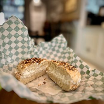 Bagel Bob’s - Everything bagel - Bakeries Near Me - Houston, Texas Bagel Bob’s - Everything bagel - Bakeries Near Me - Houston, Texas