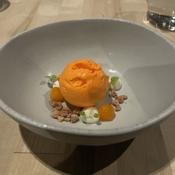 Miro Kaimuki - Asian Fusion Near Me - Honolulu, Hawaii