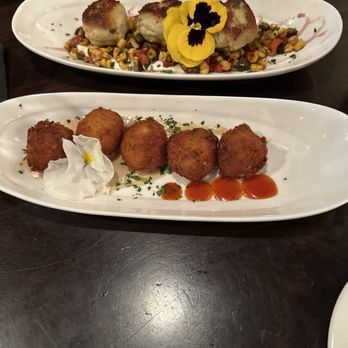 Rye - Bacon and cheddar risotto balls and New England style crab cakes. - Comfort Food Near Me - Appleton, Wisconsin Rye - Bacon and cheddar risotto balls and New England style crab cakes. - Comfort Food Near Me - Appleton, Wisconsin