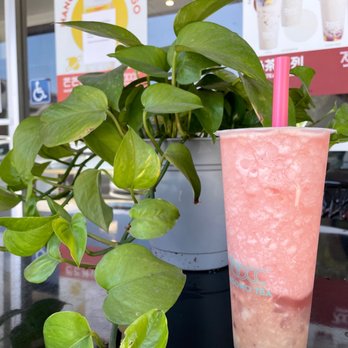 Moomo Tea - peach slushie drink - Bubble Tea Near Me - Sunnyvale, California Moomo Tea - peach slushie drink - Bubble Tea Near Me - Sunnyvale, California