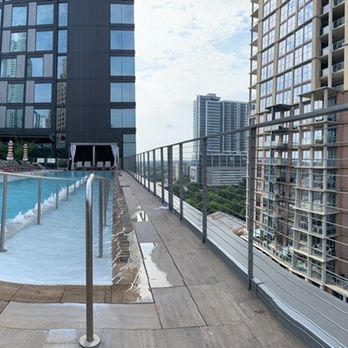 Zanzibar - Pool and beautiful view - Tiki Bars Near Me - Austin, Texas Zanzibar - Pool and beautiful view - Tiki Bars Near Me - Austin, Texas