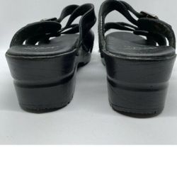Edwards Boot & Shoe Repair - Sandals I took in