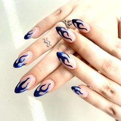 Lavish Nails and Spa