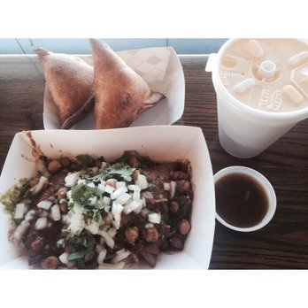Bombay Express - Chloe samosas and regular samosas with a nice mango drink. - Indian Near Me - Austin, Texas