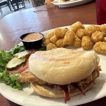 Ramblin Roads Restaurant - Bacon Chicken Sandwich & tots - American Near Me - Ogden, Utah Ramblin Roads Restaurant - Bacon Chicken Sandwich & tots - American Near Me - Ogden, Utah