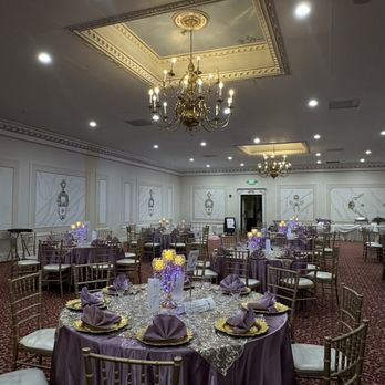 The Rose Gardens - Table setting - Venues & Event Spaces Near Me - Whittier, California